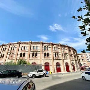 Apartment Barato En Piso Familiar Compartido El Centro De La Ciudad Cerca De La Estacion De Autobuses, Tarragona